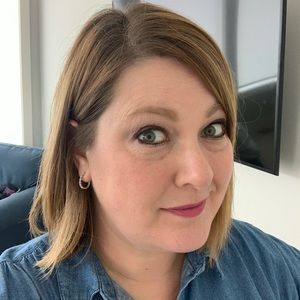 Meet your Posher, Jenny